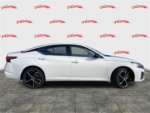 2025 Nissan Altima SR AWD