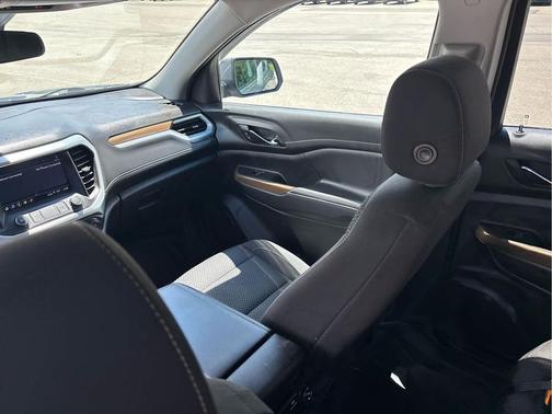 Satin Steel Metallic 2021 GMC Acadia AWD SLE
