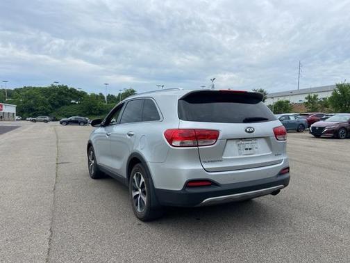 2017 Kia Sorento EX