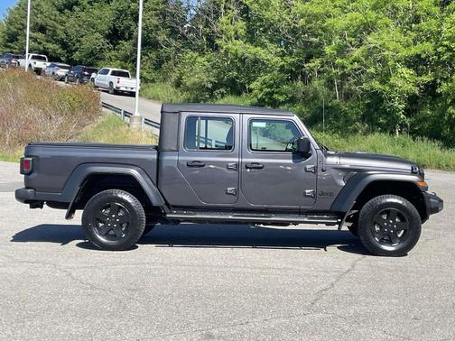 Granite Crystal Metallic Clearcoat 2021 Jeep Gladiator Sport
