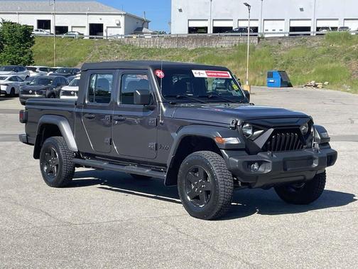 Granite Crystal Metallic Clearcoat 2021 Jeep Gladiator Sport