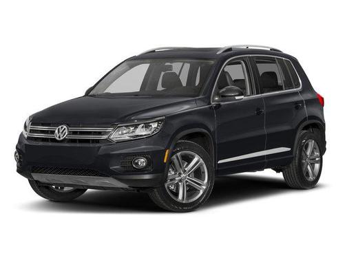 Deep Black Pearl 2017 Volkswagen Tiguan 2.0T S 4MOTION