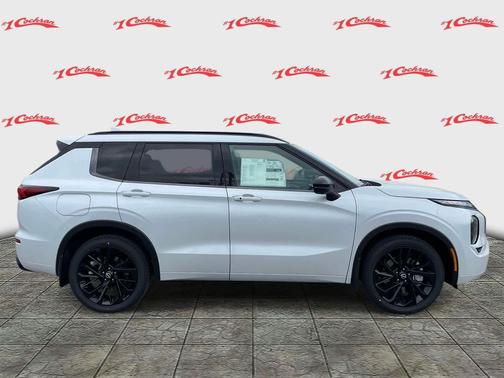 Alpine Frost 2026 Nissan Rogue Platinum