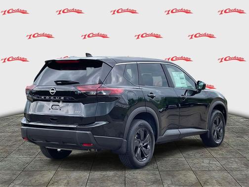 Everest White Pearl Tricoat/Black 2026 Nissan Leaf PLATINUM+
