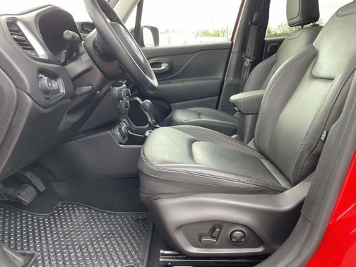 Colorado Red Clearcoat 2023 Jeep Renegade Limited