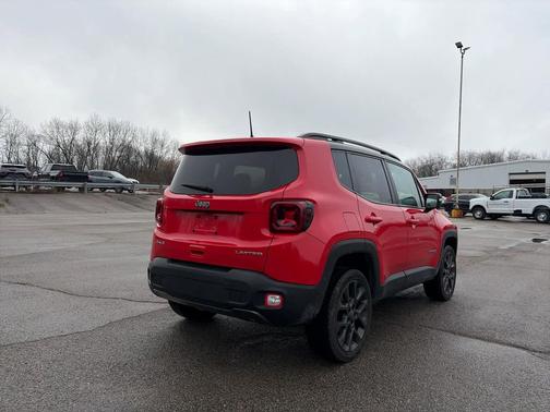 Colorado Red Clearcoat 2023 Jeep Renegade Limited