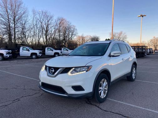 2016 Nissan Rogue SV