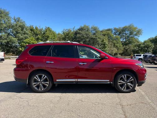 Scarlet Ember Tintcoat 2020 Nissan Pathfinder Platinum 4WD