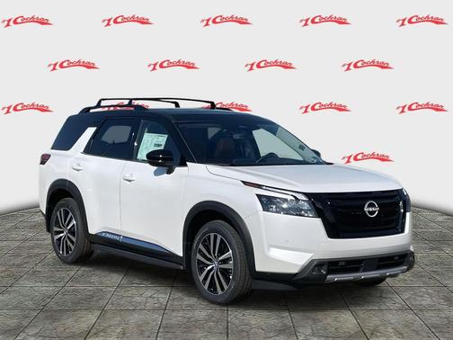 2025 Nissan Pathfinder Platinum 4WD