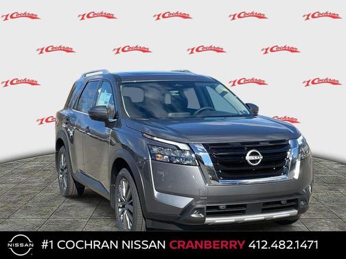 2025 Nissan Pathfinder SL 4WD