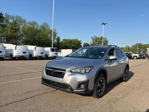 Ice Silver Metallic 2019 Subaru Crosstrek 2.0i Premium