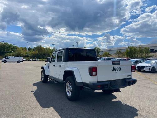 2021 Jeep Gladiator Freedom 4x4