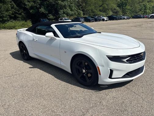 Summit White 2023 Chevrolet Camaro 1LT