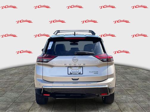Champagne Silver Metallic/Super Black 2026 Nissan Rogue Platinum