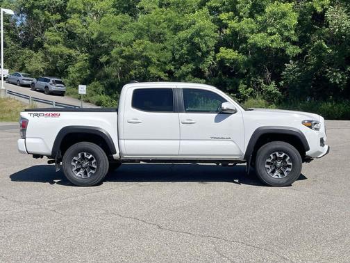 Ice Cap 2023 Toyota Tacoma TRD Off Road