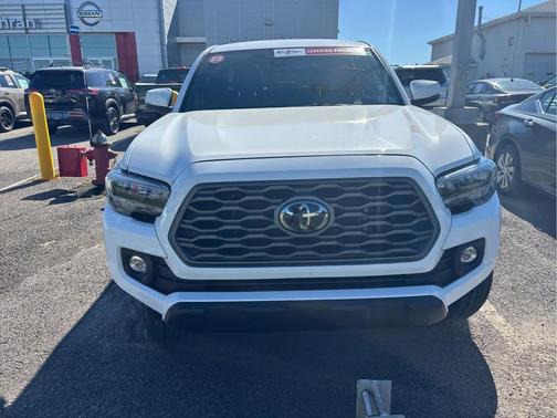 Ice Cap 2023 Toyota Tacoma TRD Off Road