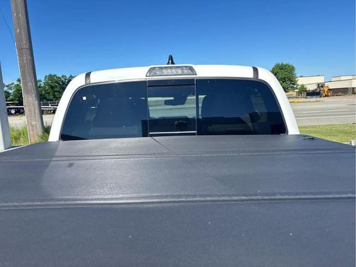 Ice Cap 2023 Toyota Tacoma TRD Off Road