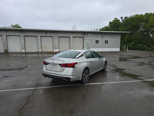 2019 Nissan Altima 2.5 SR