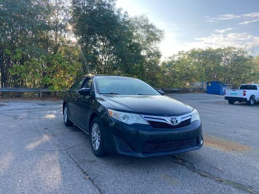 2013 Toyota Camry LE