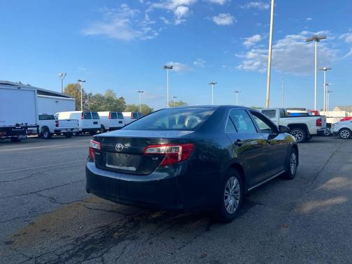 2013 Toyota Camry LE