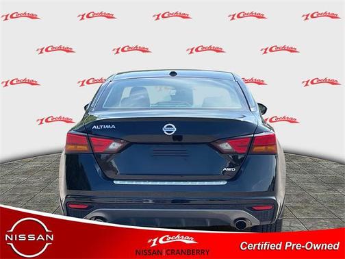 2022 Nissan Altima SR Intelligent AWD