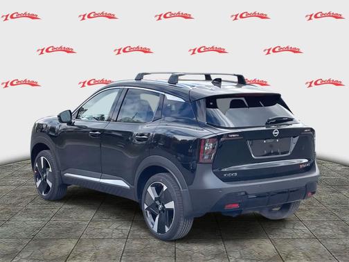 Super Black 2026 Nissan Kicks SR