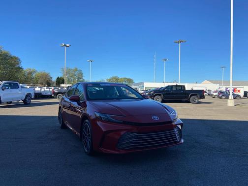 2025 Toyota Camry XLE