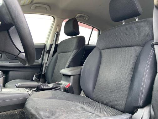 2013 Subaru XV Crosstrek 2.0i Premium