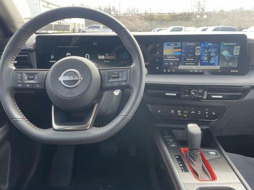 Gun Metallic 2026 Nissan Kicks SR