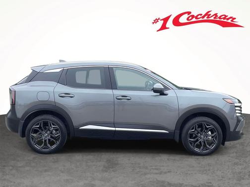 Gun Metallic 2025 Nissan Kicks SR