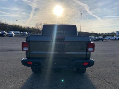 2022 Jeep Gladiator Willys 4x4