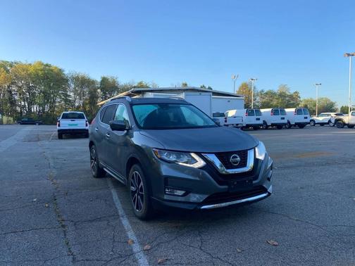 2020 Nissan Rogue SL