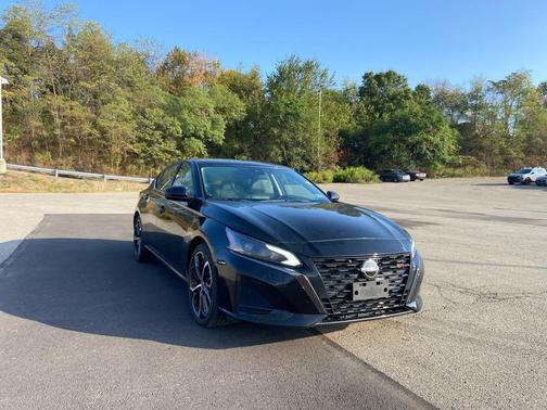 2024 Nissan Altima SR FWD