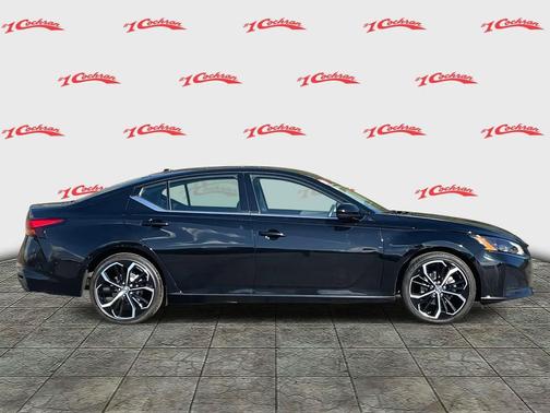 2024 Nissan Altima SR FWD