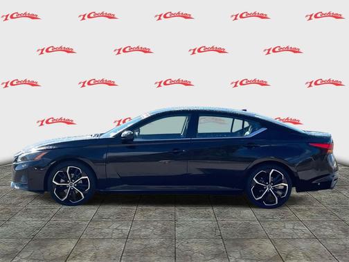2024 Nissan Altima SR FWD