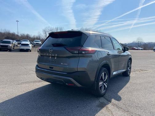 2023 Nissan Rogue SL