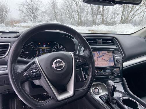 2023 Nissan Maxima SV Xtronic CVT