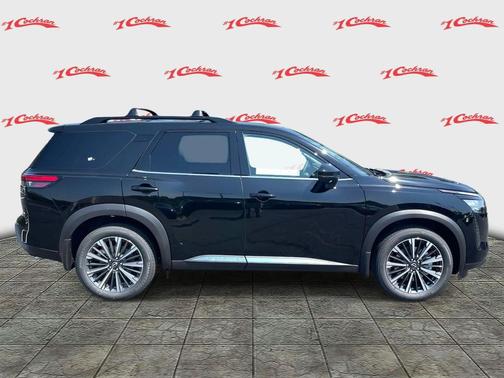 Super Black 2026 Nissan Pathfinder Platinum