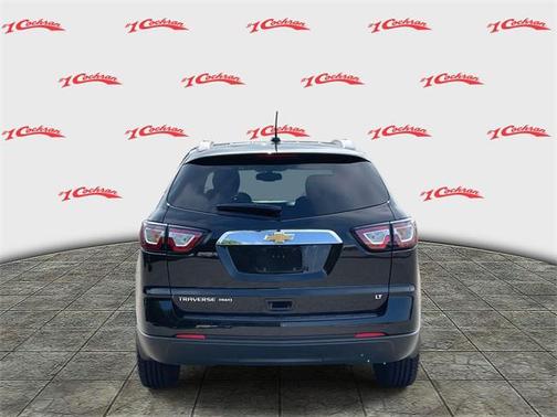 2017 Chevrolet Traverse 2LT