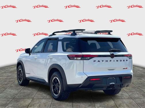 Everest White Pearl Tricoat 2026 Nissan Pathfinder Rock Creek