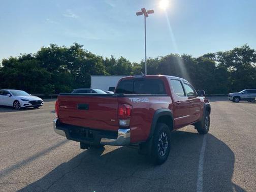 2017 Toyota Tacoma Base