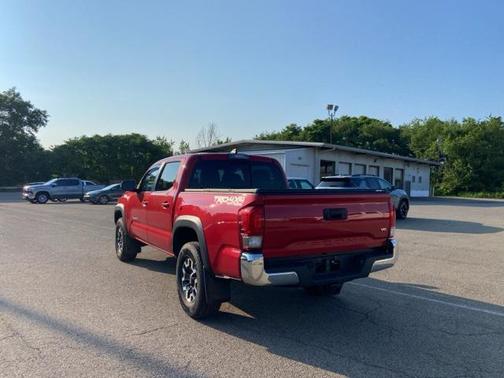 2017 Toyota Tacoma Base
