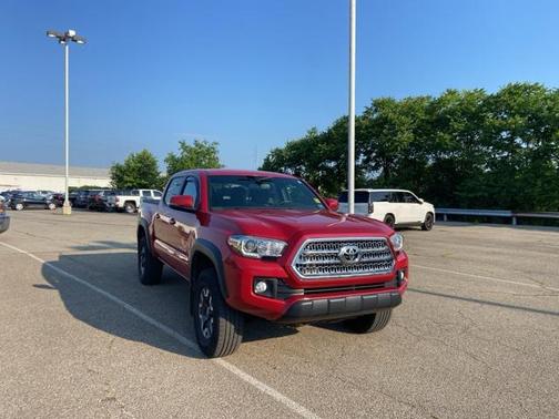 2017 Toyota Tacoma Base