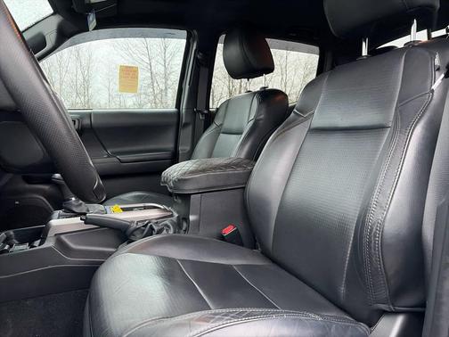 2022 Toyota Tacoma Limited