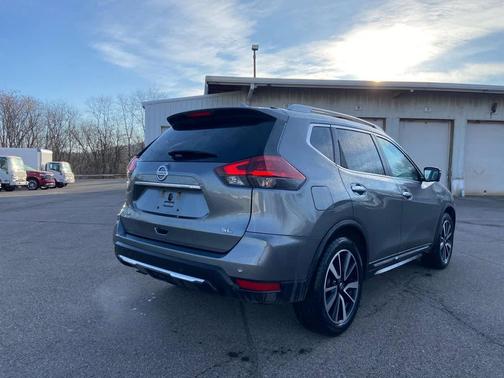 2020 Nissan Rogue SL