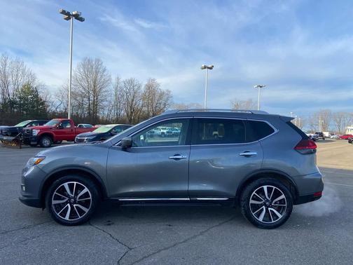 2020 Nissan Rogue SL