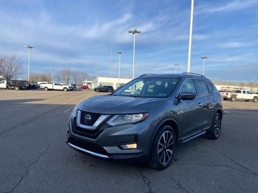 2020 Nissan Rogue SL