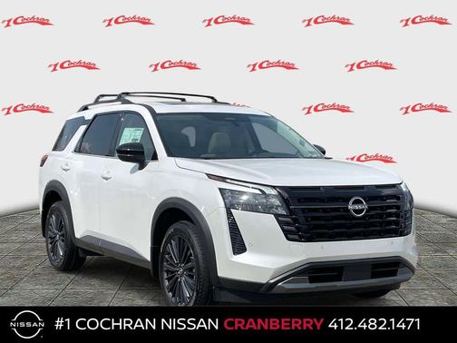 Everest White Pearl Tricoat 2026 Nissan Pathfinder SL