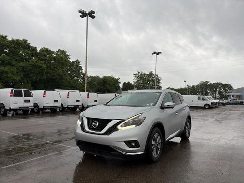 Brilliant Silver Metallic 2018 Nissan Murano SL