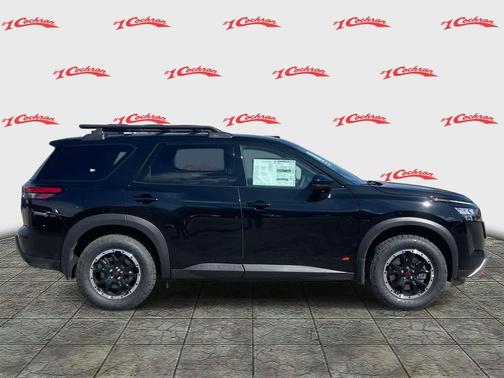 Super Black 2026 Nissan Pathfinder Rock Creek